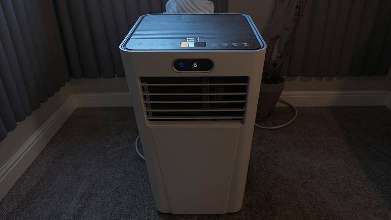 Ventiladores ou ar-condicionados: qual escolher para enfrentar o calor do verão