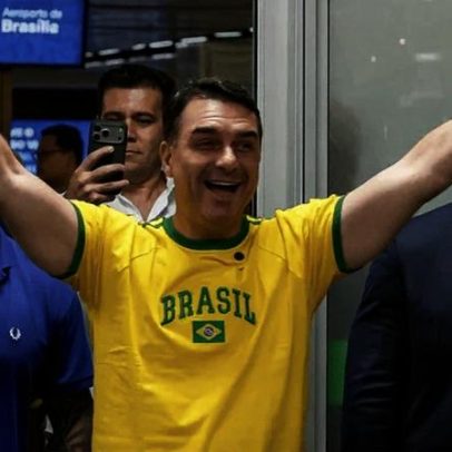 Flávio acompanha jogo Brasil x Noruega em Washington