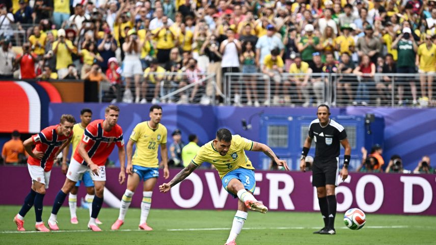 Bruno Guimarães erra cobrança de pênalti durante Brasil x Noruega pelas oitavas de final da Copa do Mundo