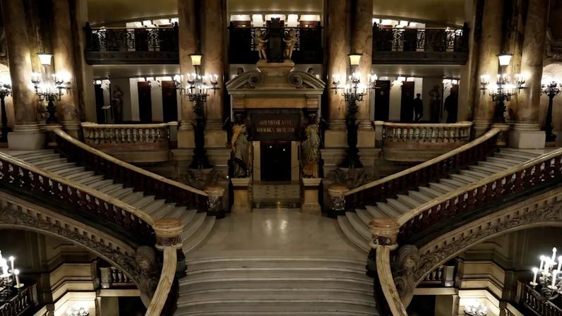 Níveis tóxicos de chumbo no Palais Garnier atrasam renovação