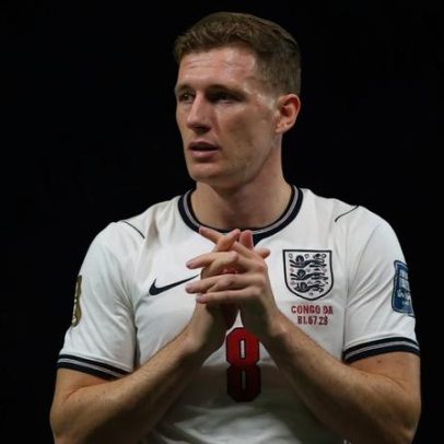 City aproxima Elliot Anderson do Nottingham Forest para a seleção inglesa