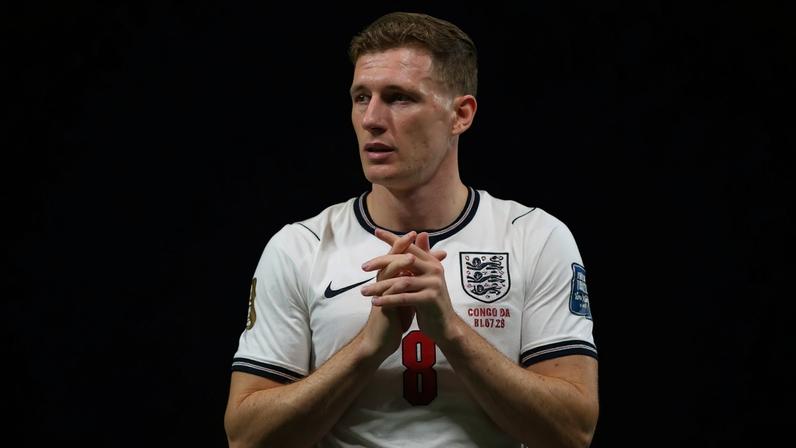 Elliot Anderson, do Nottingham Forest, que está jogando a Copa do Mundo pela seleção da Inglaterra - (Chris Brunskill/Fantasista/Getty Images)