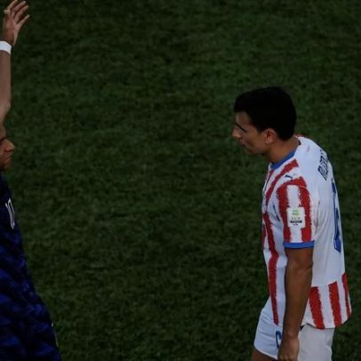 Mbappé empata Messi na corrida pela Chuteira de Ouro; Paraguai em debate tático