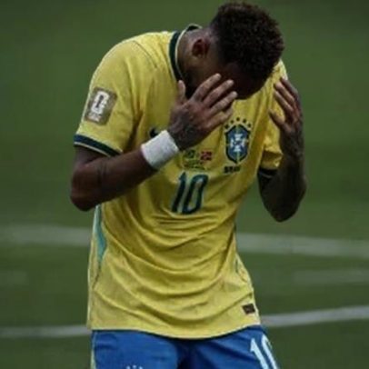 Ibrahimovic comenta carreira de Neymar: poderia ter feito mais