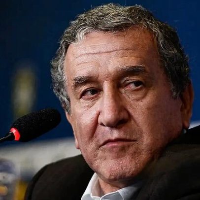 Parreira permanece internado, hospital atualiza estado de ex-treinador para grave