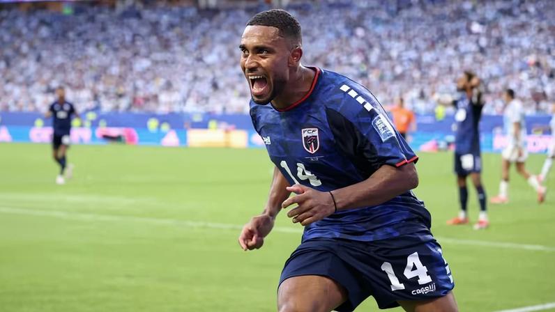 Gol de Deroy Duarte empata Cabo Verde contra a Argentina