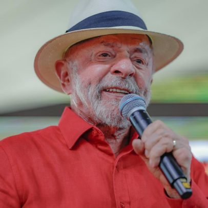 Lula orienta eleitores a considerar família e futuro na hora de votar