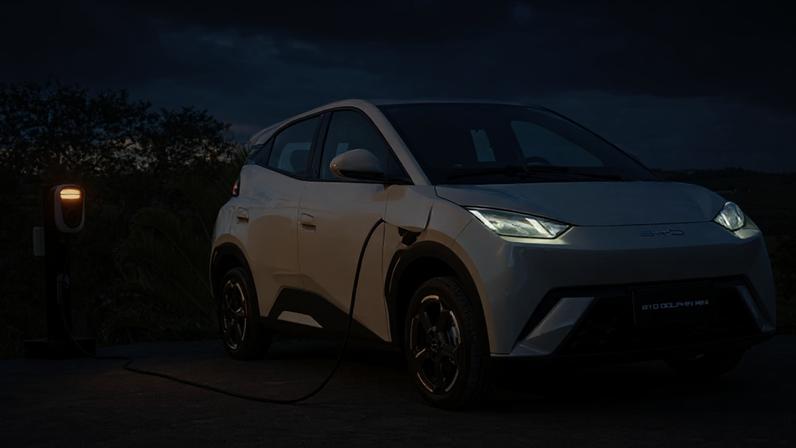 Número de elétricos quase triplica na primeira metade de 2026 e modelos BEV dominam o varejo no mês de junho