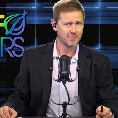 Paródia de Infowars pela The Onion chega; Alex Jones deve reagir negativamente