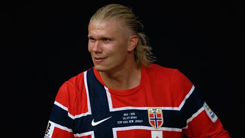 Erling Haaland comemora gol contra o Brasil