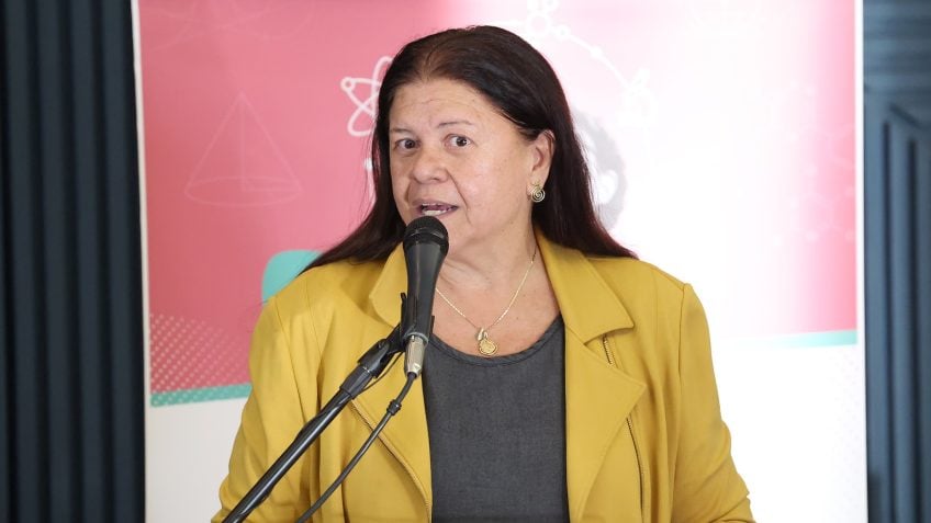 O texto altera a Lei Orgânica da Saúde e a Lei dos Planos de Saúde; na Câmara, teve a deputada Laura Carneiro como relatora