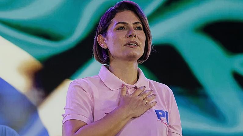 A ex-primeira-dama Michelle Bolsonaro (PL)