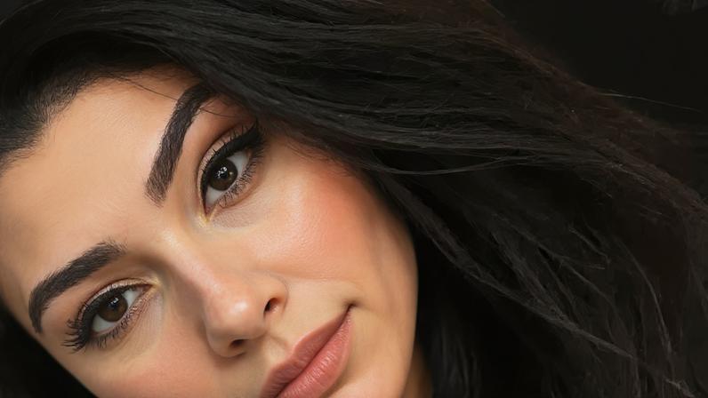 Mariana Ferrer (foto) afirma ter sido vítima de estupro em 2018; recurso no STF questiona a validade da audiência em que ela foi ouvida no processo