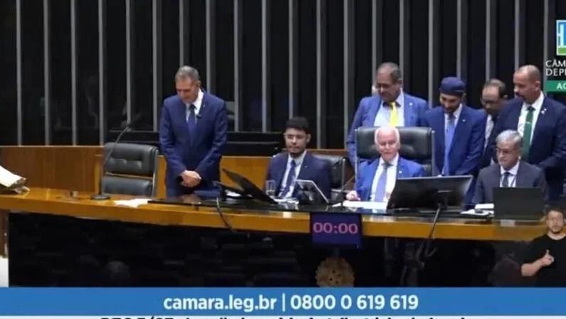 Câmara aprova emenda que amplia imunidade tributária das igrejas