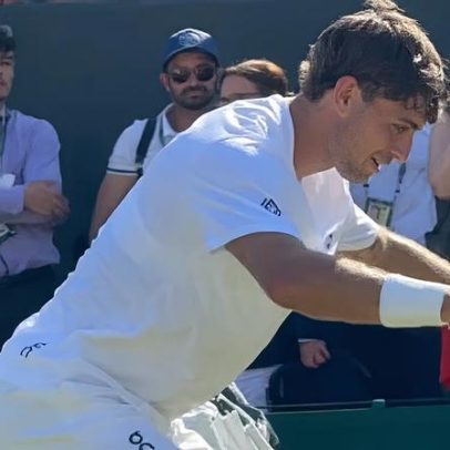Italiano imita comemoração de Cunha após avançar às oitavas de Wimbledon
