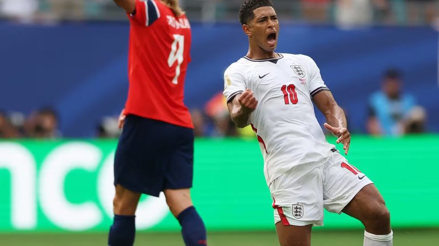 Bola bateu na câmera? Noruega reclama de irregularidade em gol inglês