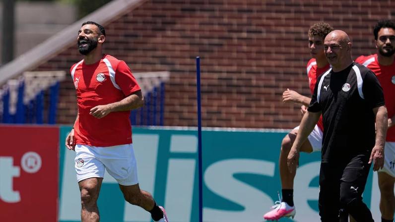 Equipe australiana é a última representante da AFC; egípcios tentam não repetir eliminações no fim, como outras seleções africanas que caíram na segunda fase