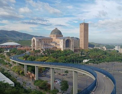 Brasil oficializa rota turística ao Santuário de Aparecida