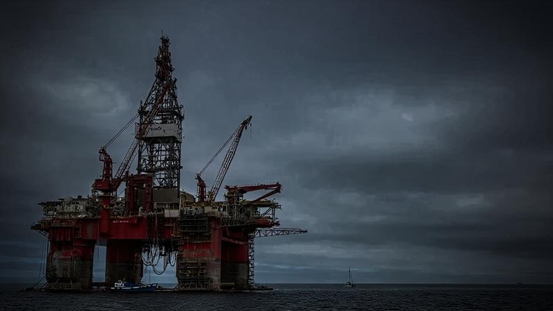OPEP+ aumenta cota de produção de petróleo a partir de agosto