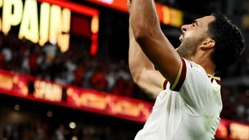 Espanha encerra a última Copa de Cristiano com gol cruel nos acréscimos