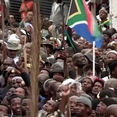Milícias ameaçam imigrantes na África do Sul e expõem falhas do governo