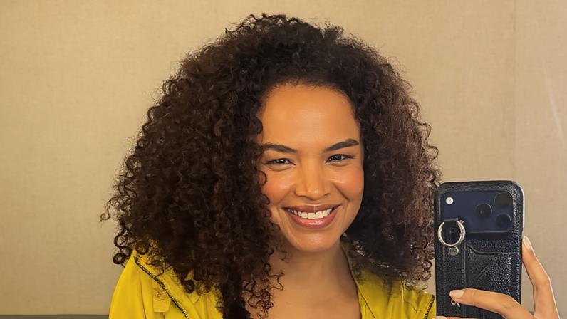 Lucy Ramos mostra barriga e comenta autoestima de grávida