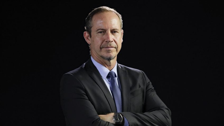 Cappelli propõe app para competir com Uber no GDF