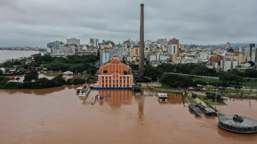 Guaíba se aproxima da cota de alerta para inundação em Porto Alegre