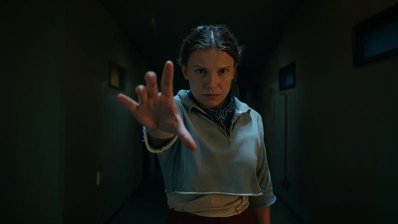 Millie Bobby Brown como Eleven em "Stranger Things"