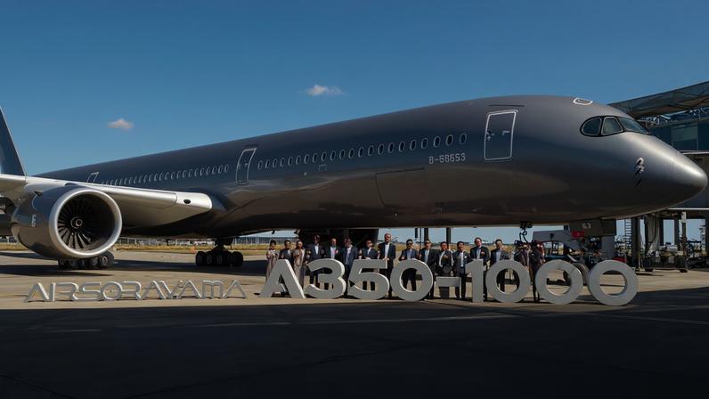 Aérea de Taiwan recebe aeronaves com pinturas especiais