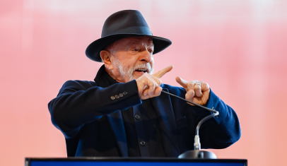 Lula afirma que aguardar aprovação da Fazenda freia investimentos