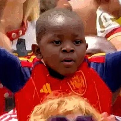 Irmão de 3 anos de Lamine Yamal vira meme na web