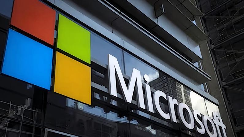 Microsoft investe US$ 2,5 bilhões e cria divisão de IA para empresas