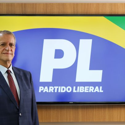 Dino bloqueia R$ 119 milhões de Valdemar por suspeita em emendas