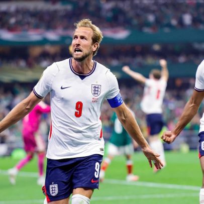 Inglaterra frustra México no Azteca e encara a Noruega nas quartas