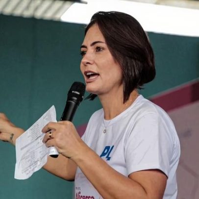Michelle Bolsonaro volta a defender elogio a programa de Lula após críticas