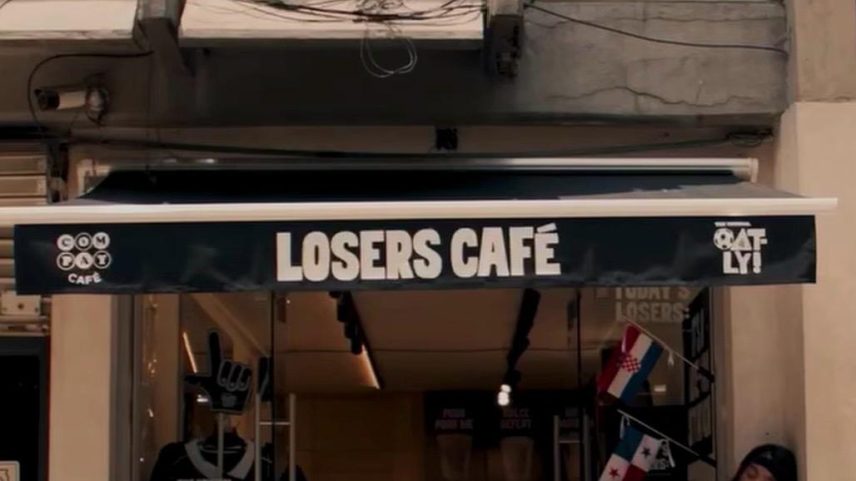 Losers Café: a cafeteria que virou point dos "perdedores" da Copa do Mundo
