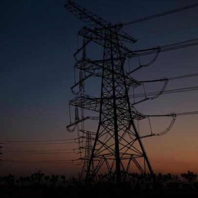 Como os EUA ampliam a rede de transmissão sem grandes obras