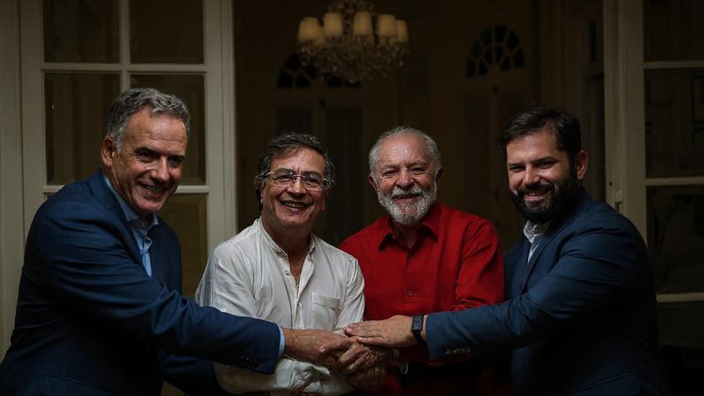 Presidentes do Uruguai, Yamandú Orsi, do Chile, Gabriel Boric, e da Colômbia, Gustavo Petro, em encontro com Lula em 2025: diferentes matizes da esquerda. (Foto: Ricardo Stuckert / PR)