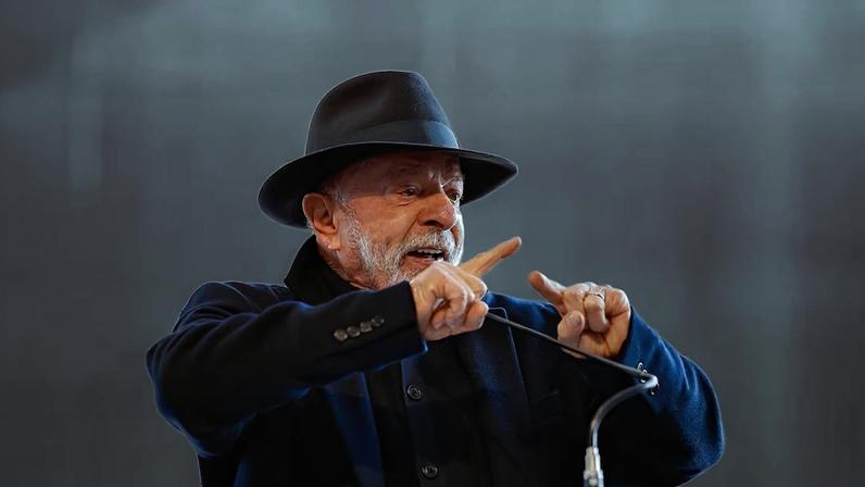 Lula reage à carta de Flávio Bolsonaro aos EUA