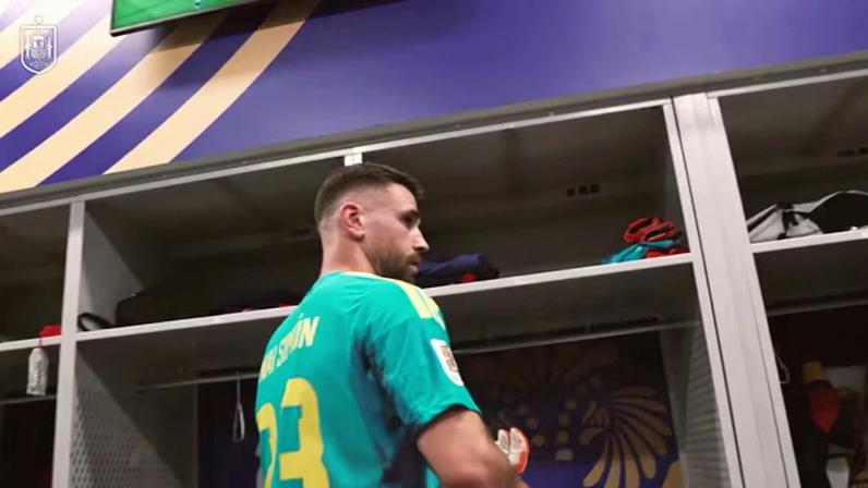 Unai Simón atinge recorde histórico de jogos sem sofrer gols na Copa
