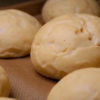 Pães franceses tradicionais para provar: além da baguete e do croissant
