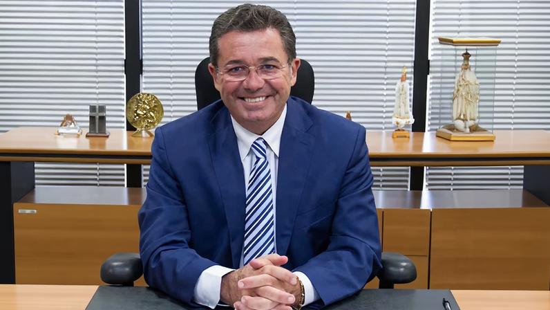 Vital do Rêgo lança livro em Brasília sobre trajetória e serviço público