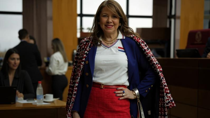 Senadora paraguaia ameaça Mbappé: "Já mandamos Ronaldinho para cadeia"