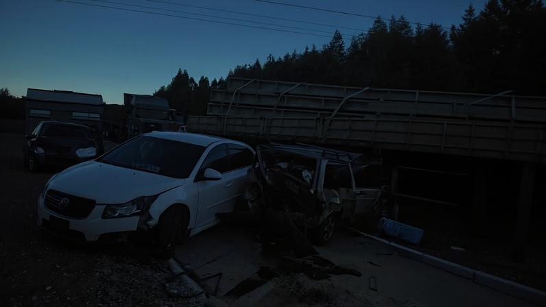 Acidente entre quatro veículos deixa feridos na BR-135, em Joaquim Felício