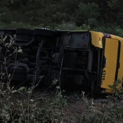 Acidente de ônibus no Ceará deixa dois mortos e mais de 40 romeiros