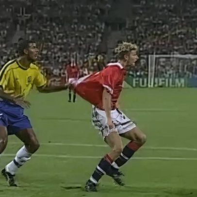 Imagem de 1998 confirma pênalti polêmico em Brasil x Noruega um dia depois