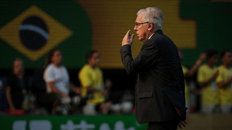Carlo Ancelotti Brasil x Noruega Seleção — Foto: Odd Andersen/AFP