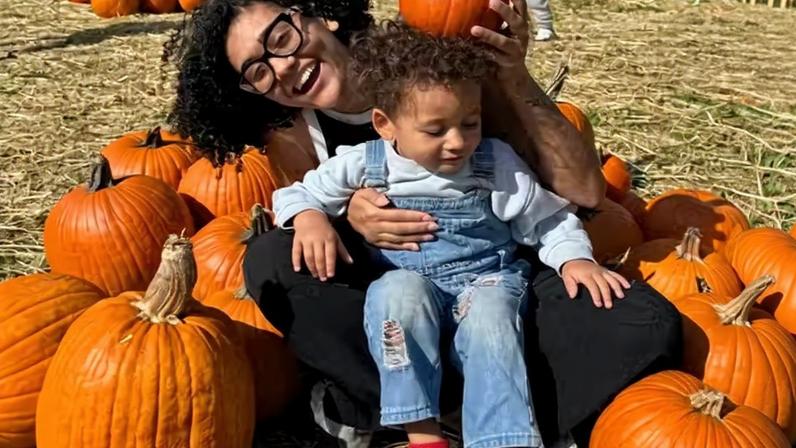 Brasileira se muda para os EUA com marido gringo, vai presa, perde a guarda do filho e mora em um abrigo’ — Foto: Arquivo pessoal