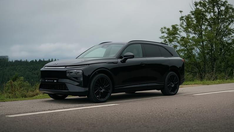 Xpeng G9 Black Edition